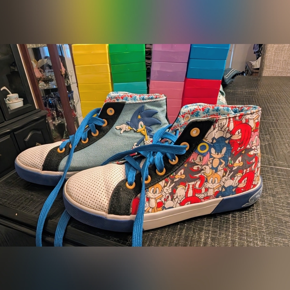 Kids Cartoon Character HighTop Sneakers - Blue and Multicolor Sonic The Hedgehog